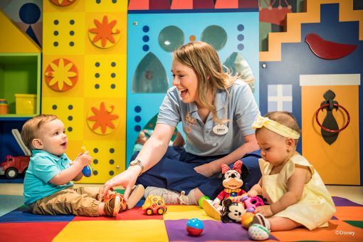 NGÀY 2: DISNEY ADVENTURE | THẾ GIỚI SIÊU ANH HÙNG & NHỮNG CUỘC PHIÊU LƯU BẤT TẬN